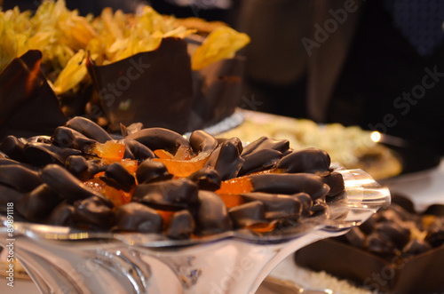 Arance candite glassate di cioccolato