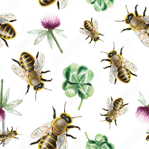 Watercolor bee and clover pattern © lenavetka87