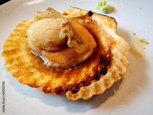 giant grilled scallop photo