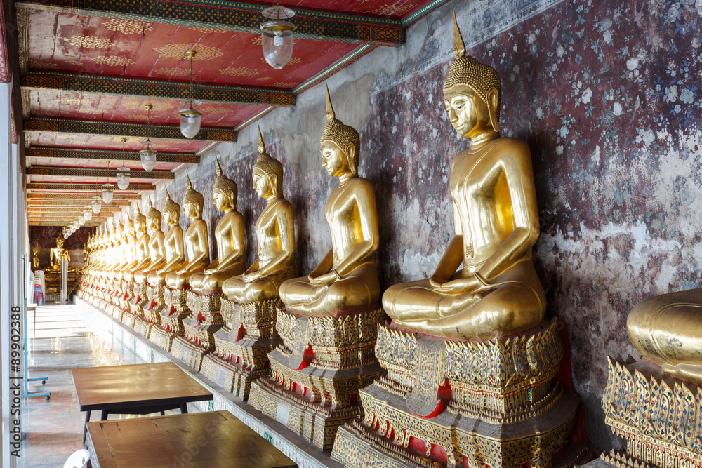 Fototapeta premium Buddha Image in Wat Suthat