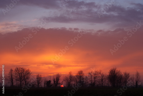 tramonto nella campagna © coloroby