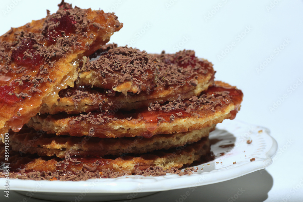 crunchy wafer chocolate syrup crunchy wafer chocolate syrup