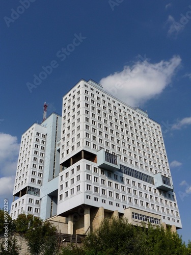 Вид на Дом Советов - калининградский долгострой