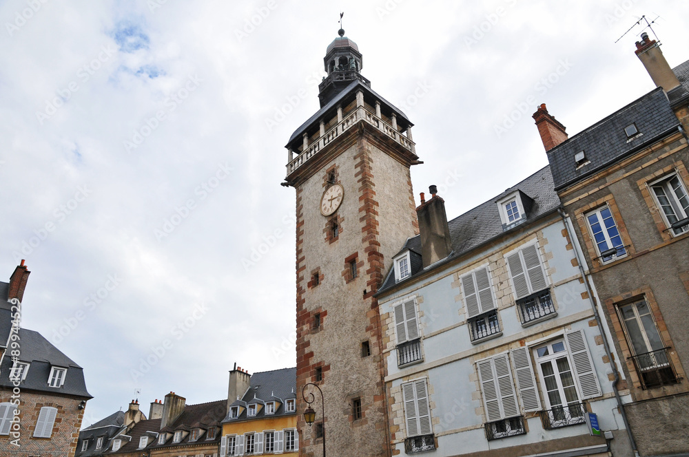 Moulins, la torre civica  - Alvernia, Francia