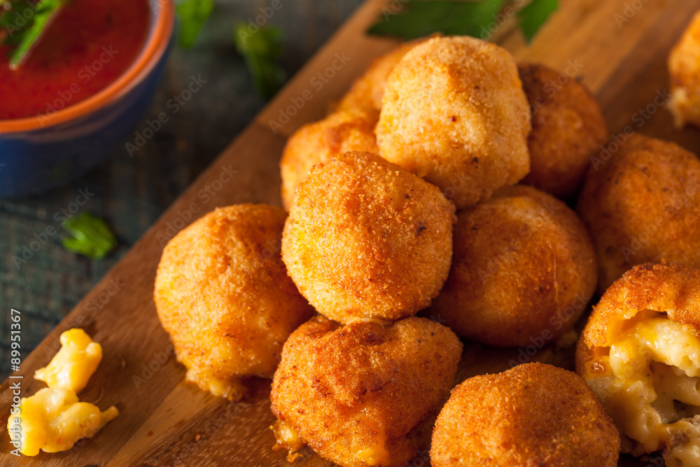 Fried Mac and Cheese Bites