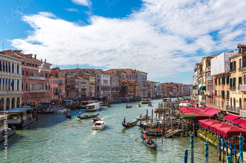 Canal Grande in Venice, Italy © Sergii Figurnyi