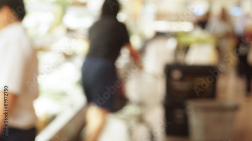 Blur photo of shopping centre with defocused background.