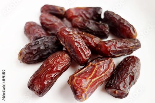 Wallpaper Mural sun dried dates Torontodigital.ca