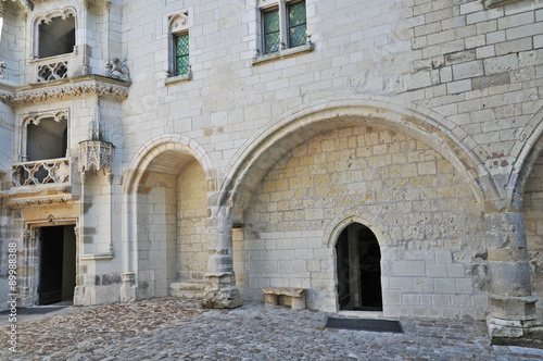 Fototapeta Naklejka Na Ścianę i Meble -  Il castello di Saumur e la Loira - Francia