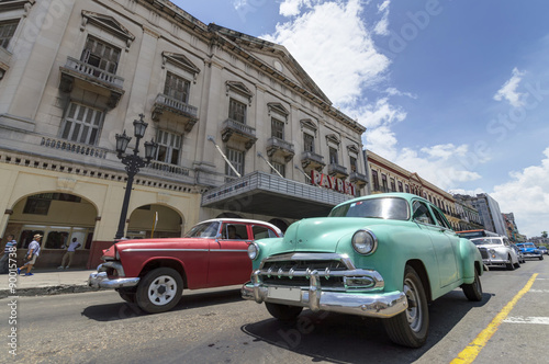 Classic cars in Cuba © Roberto Lusso