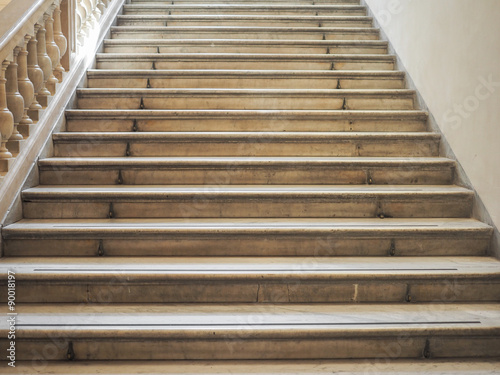 Stairway steps © Claudio Divizia