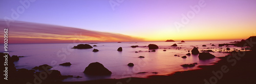 Fototapeta Naklejka Na Ścianę i Meble -  Sunset on rocky Pacific shoreline, Northern California