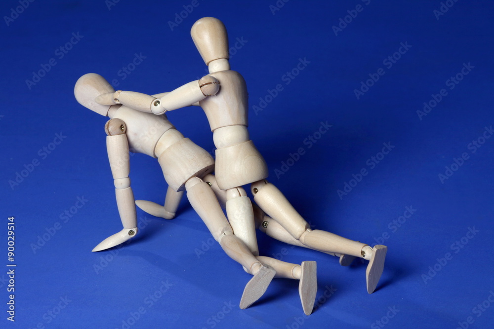Figuren aus Holz stellen symbolisch Sexualität dar Figuren aus Holz stellen symbolisch Sexualität dar