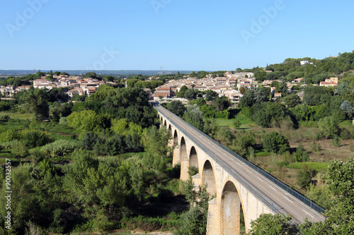 Russan Sainte-Anastasie village Gard photo