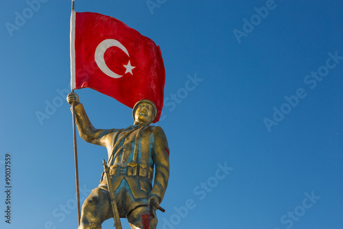 Ezineli Yahya Çavuş Anıtı Çanakkale