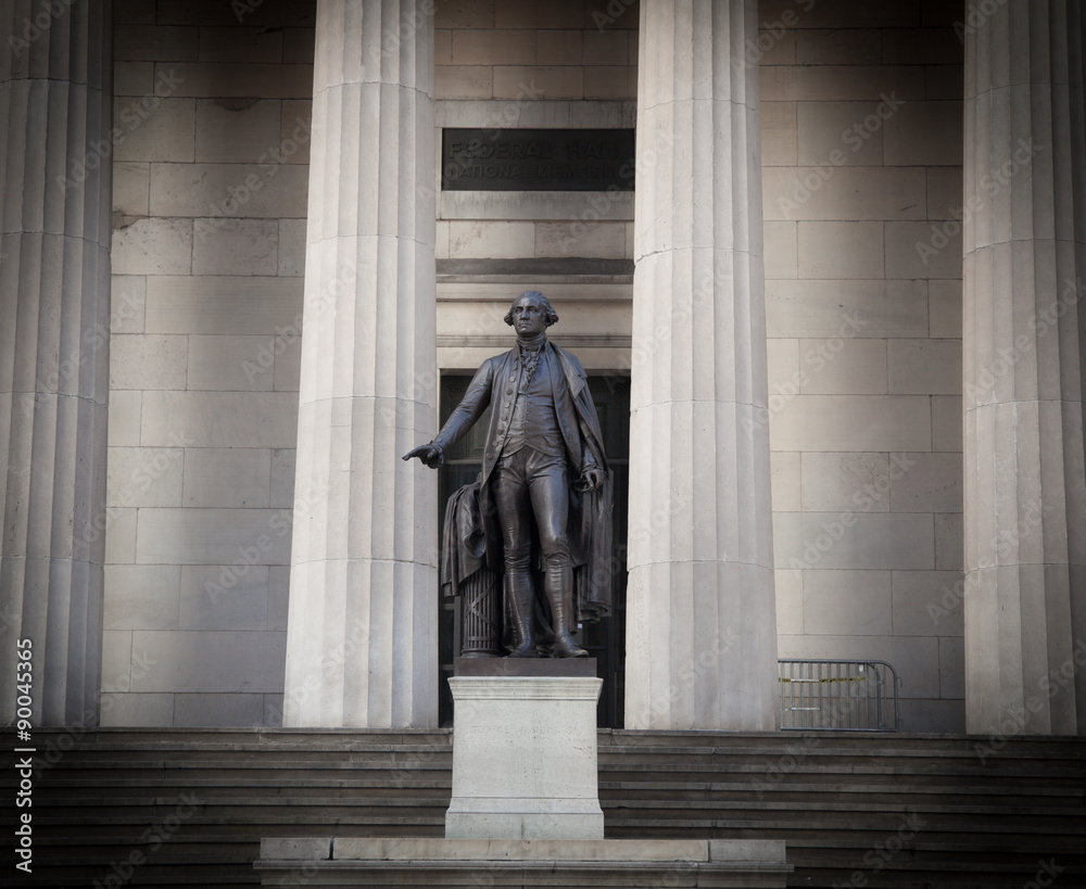 George Washington monument at Wall street New York City