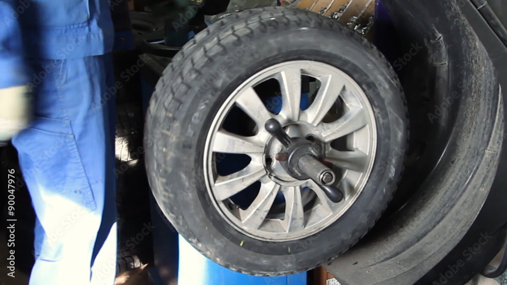 making wheel balancing on the machine tool making wheel balancing on the machine tool