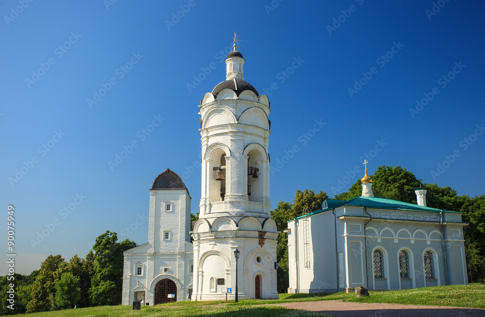 Saint George church in Kolomenskoye, Moscow, Russia
Saint George church in Kolomenskoye, Moscow, Russia
