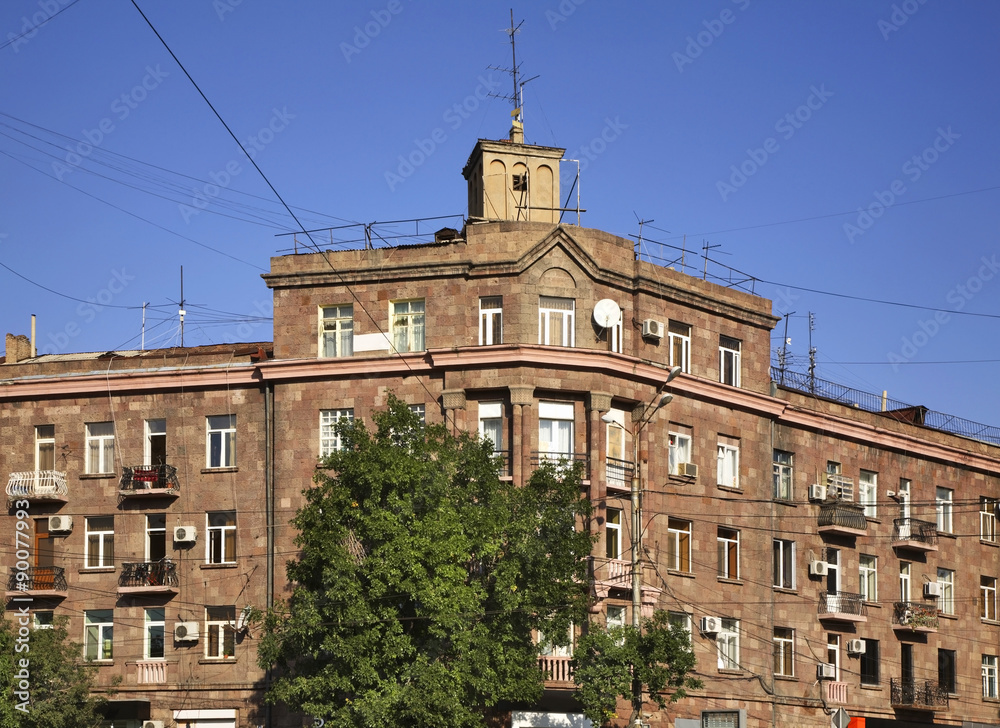 Obraz premium Fragment of building in Yerevan. Armenia