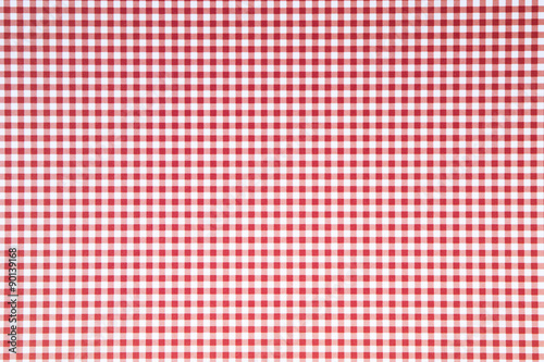 Righe rosse e quadrati bianchi photo