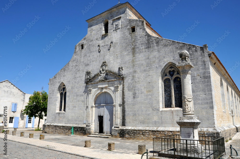 Brouage: l'église Saint-Pierre et Saint-Paul