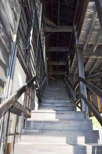 Fototapeta Naklejka Na Ścianę i Meble -  木造家屋の階段