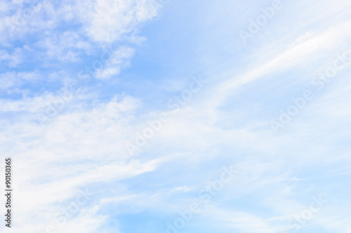 Fototapeta Naklejka Na Ścianę i Meble -  White cloud on blue sky background