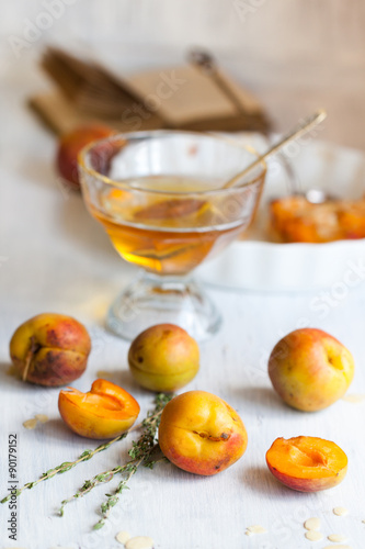Fresh apricots with honey