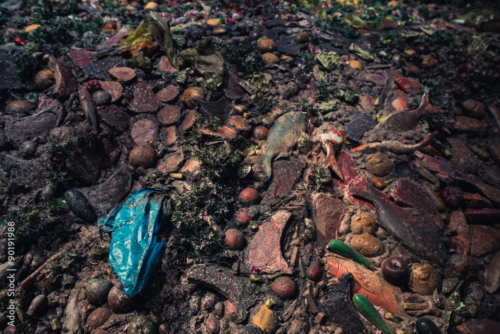 Foto Dirty dump and garbage