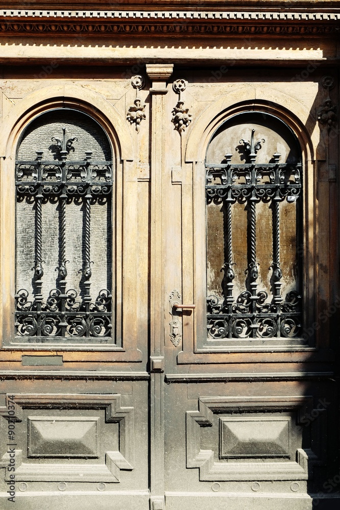 Fototapeta premium Old wooden door close up