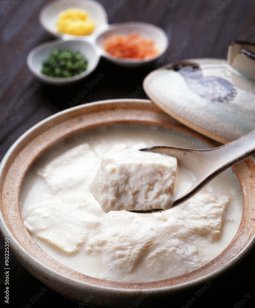 温泉湯豆腐 温泉湯豆腐