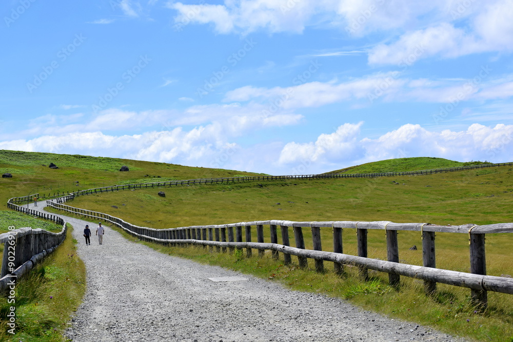 Mountain ranch and promenade