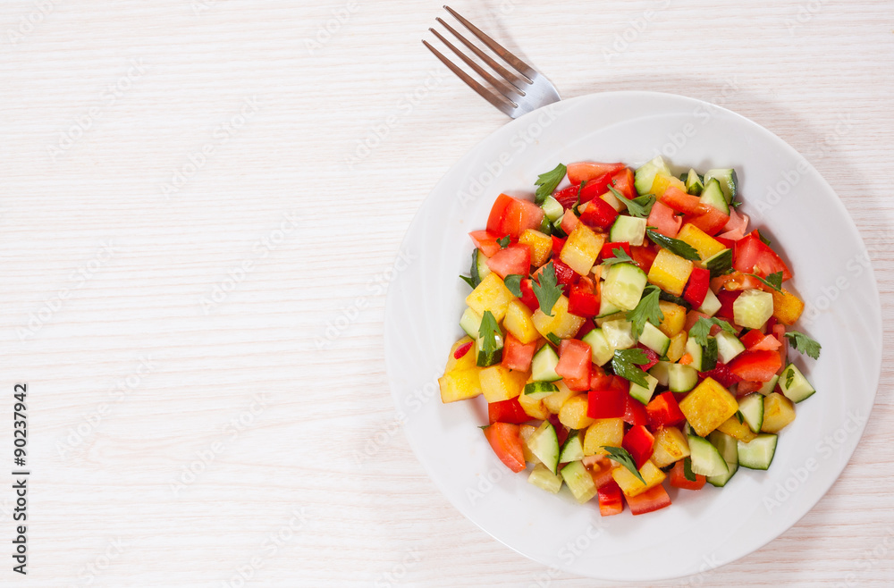 fresh vegetable salad on plate