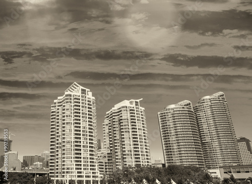 Photography Black and white skyline of Toronto, Canada