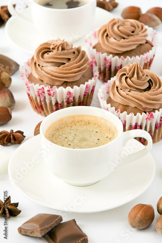 Espresso with chocolate muffins © thayra83