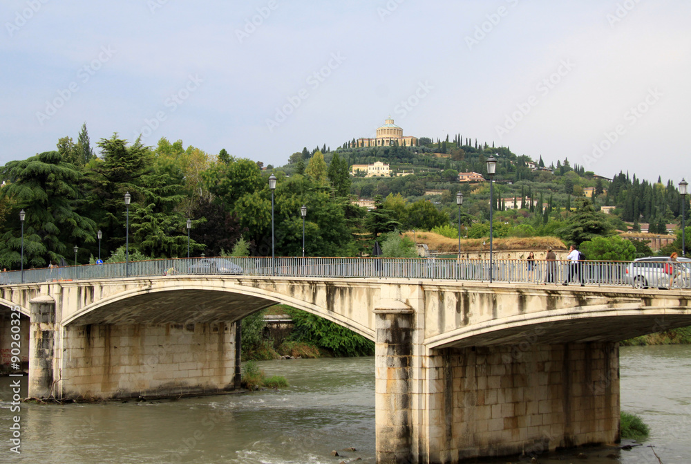 Ponte Garibaldi bridge, Verona, Italy