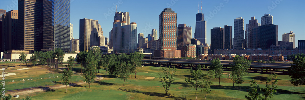 Panoramic view of the city skyline from the Metro Golf Illinois Center, IL