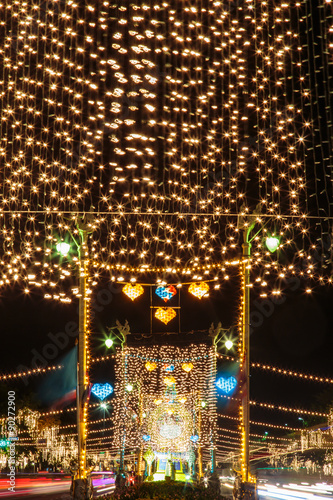 Many lanterns against the black sky