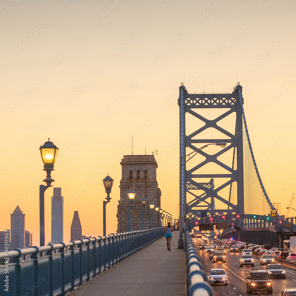 Fototapeta premium Philadelphia skyline at sunset