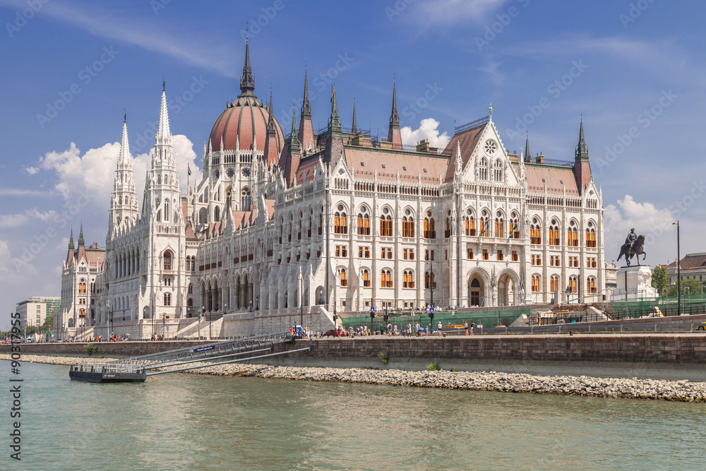 Fototapeta premium Ungarisches Parlament in Budapest