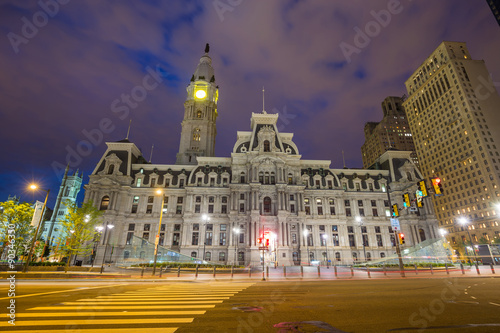 Fototapeta Naklejka Na Ścianę i Meble -  Philadelphia historic City Hall building at twilight