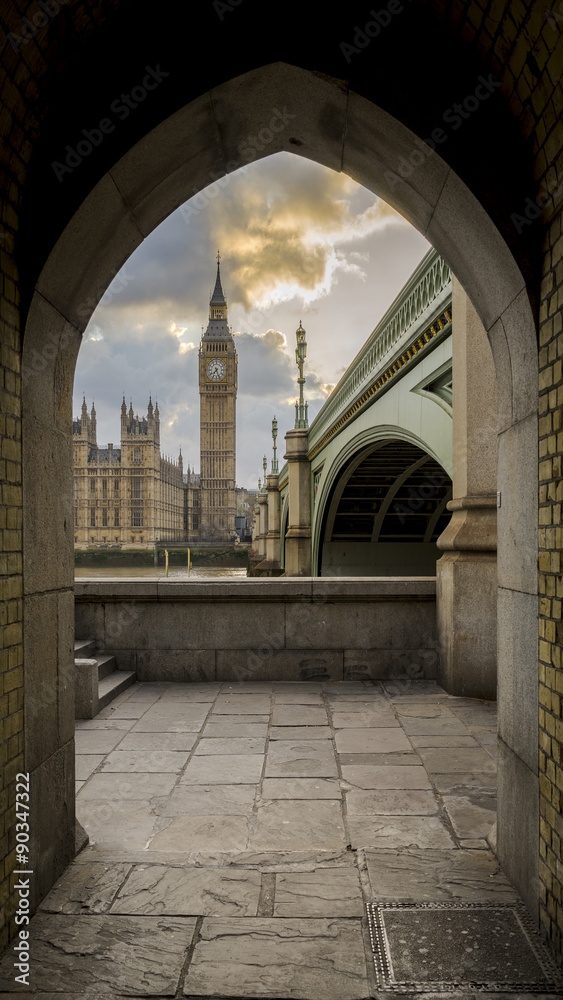 Doorway to Palace of Westminster / Doorway to Palace of Westminster