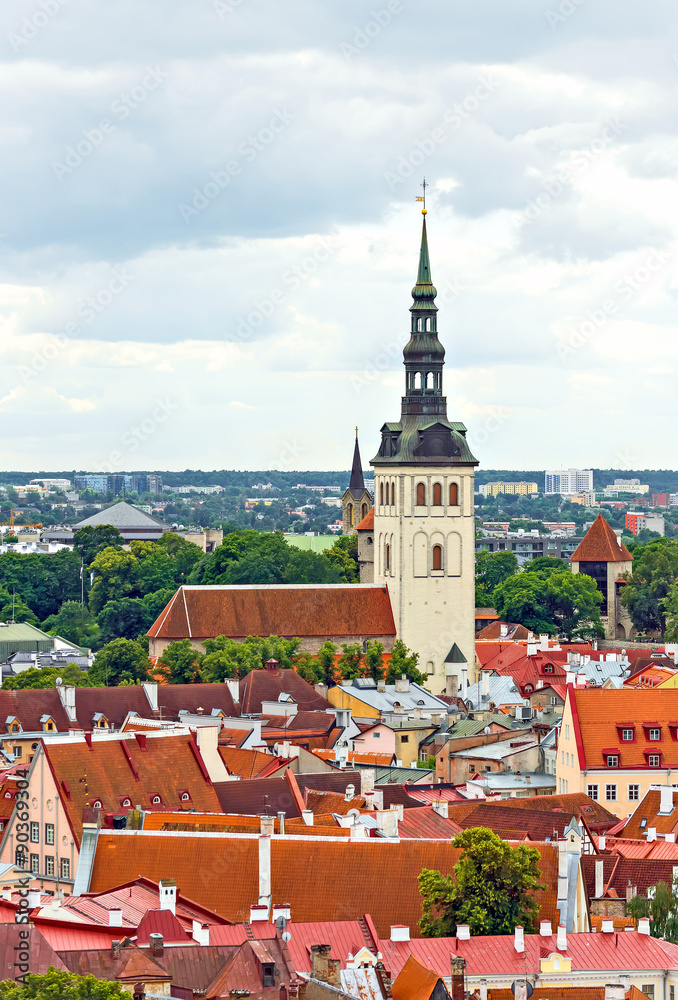 Obraz premium Saint Nicholas church in old Tallinn.