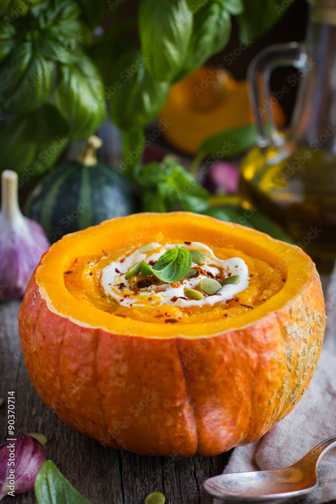pumpkin cream soup in pumpkin pumpkin cream soup in pumpkin