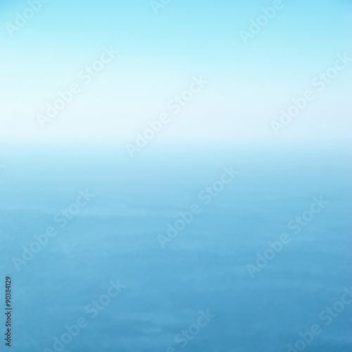 Clear sea and blue sky © Pavlo Vakhrushev