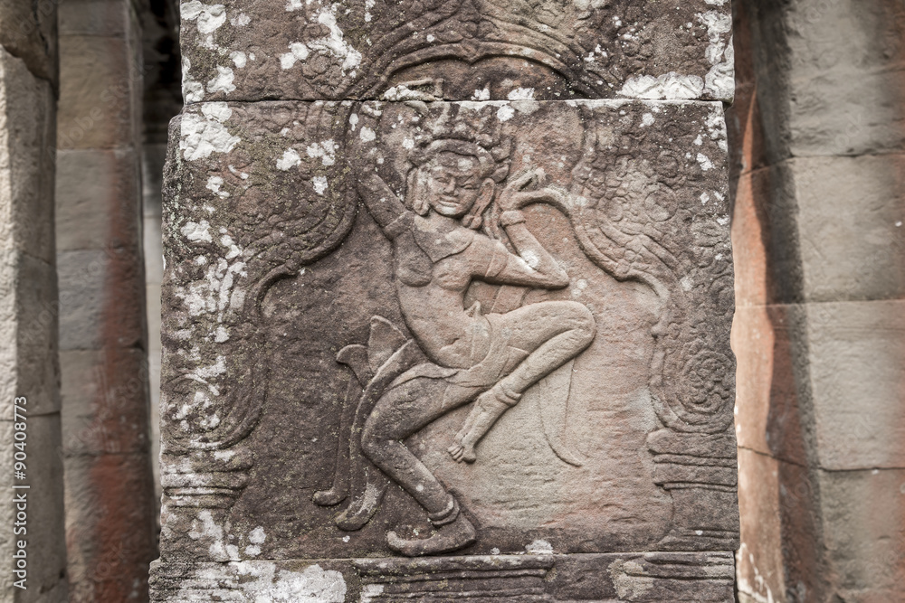 Apsara carvings status on the wall of Angkor temple, world herit