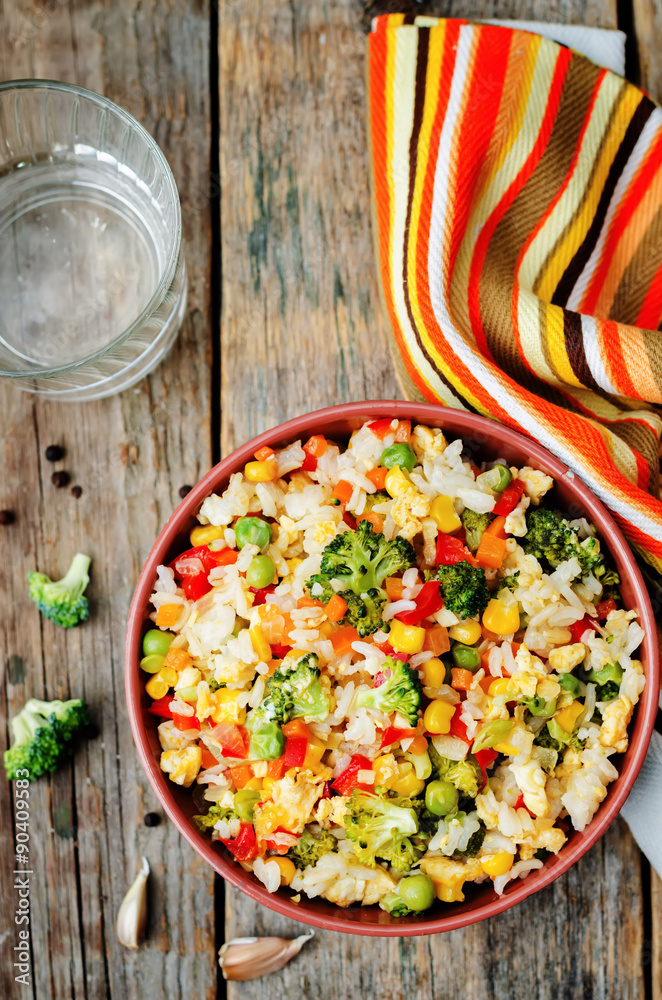 broccoli carrots corn green peas red pepper rice broccoli carrots corn green peas red pepper rice