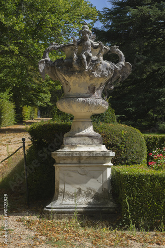 Stone vase, Jardines de la Granja de San Ildefonso, monuments in