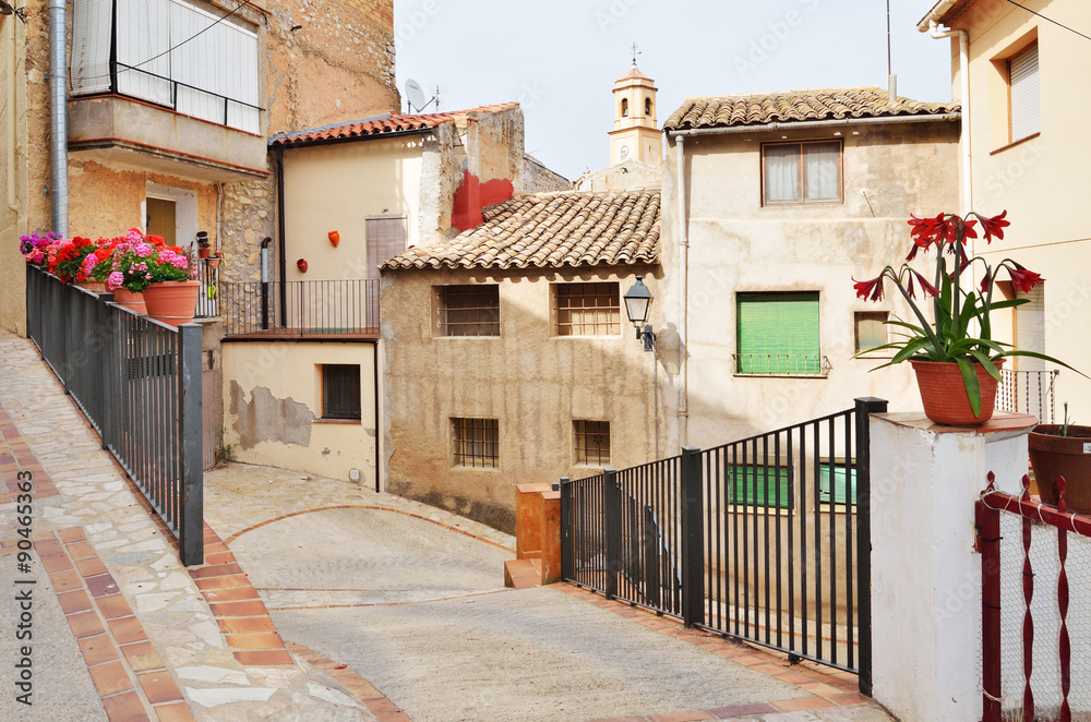 Fototapeta premium Sloping street of the Cases Penjades