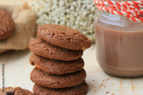 Chocolate chip cookies and cocoa drinks